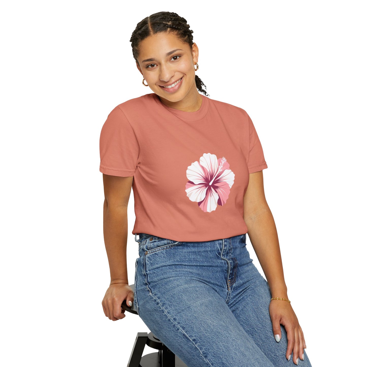 Floral Summer Vibes T-Shirt - Casual Tee, Relaxed Fit, Gift for Mom, Vacation Outfit, Beachwear